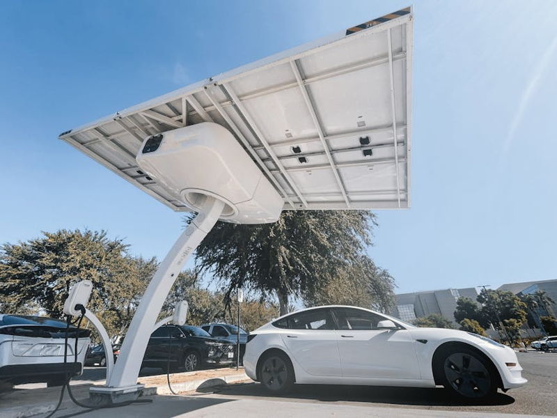 plug electric vehicles